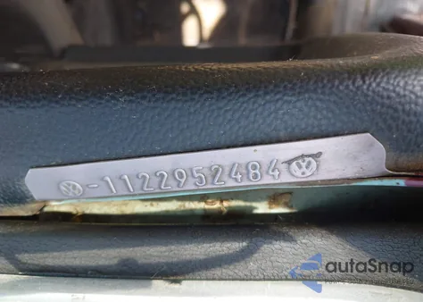 1972 Volkswagen Beetle из США, поврежденный, VIN 1122952484